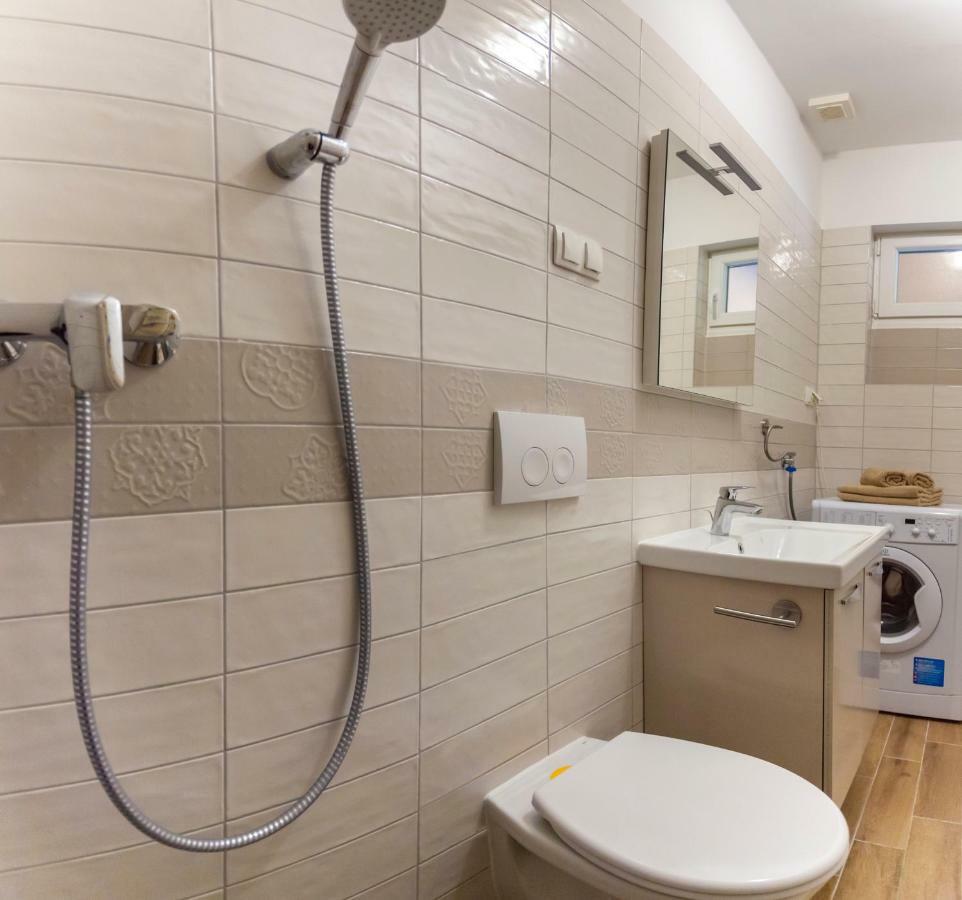 נייביצה Apartment Hasanec By El-Pi Tours מראה חיצוני תמונה